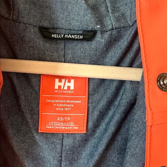 Helly Hansen Women's Orange Kirkwall Rain Jacket/Trenchcoat Blue Chambray Lining - Picture 2 of 7